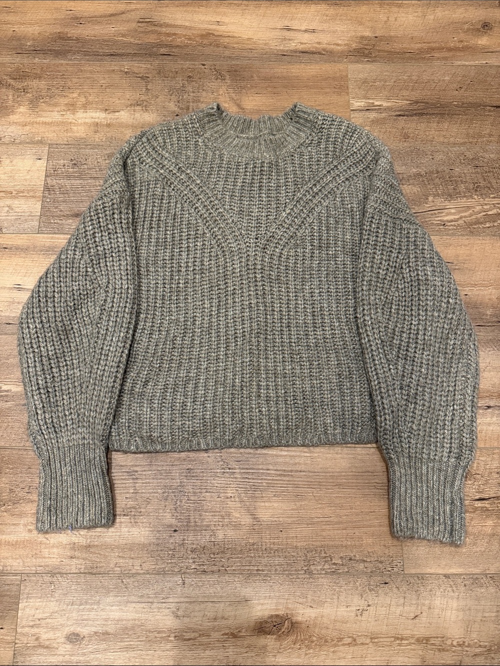 Abercrombie & Fitch Textured Crewneck Sweater - Heather Gray